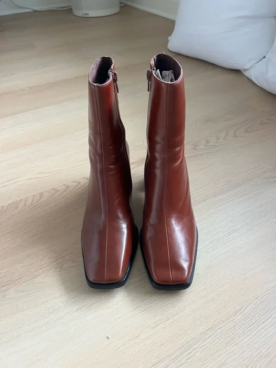 NWOT Jeffrey Campbell Cognac Leather Block Heel Ankle Boots - Picture 5 of 10